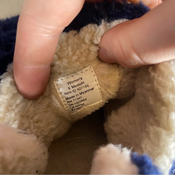 Ll Bean Womens size 9 shoes blue slip on cozy fleece pile comfort slippers - Picture 8 of 8